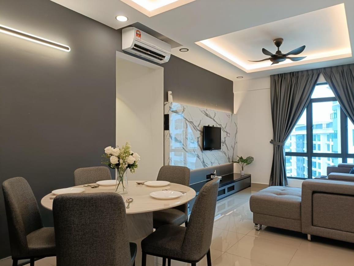 Arc Austin Hills Residensi By Antlerzone Apartment Johor Bahru Bagian luar foto